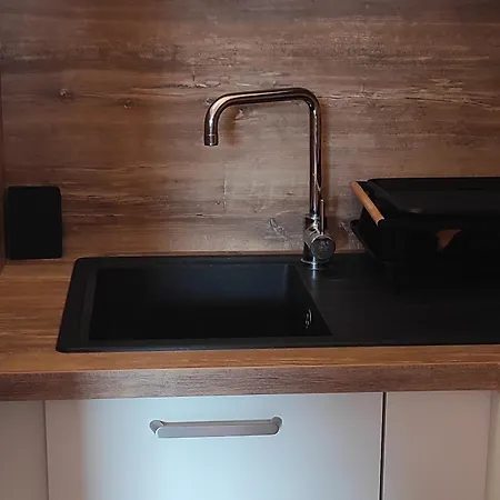 Appartement Moderne Rénové Aux Pieds Des Pistes à - Fr-1-814-122