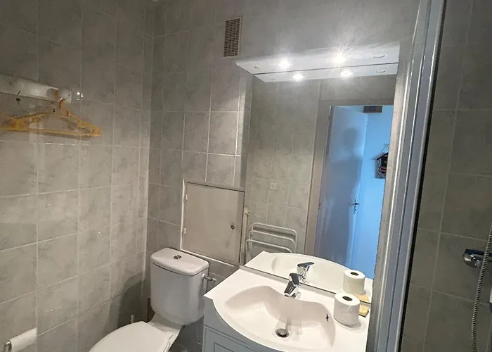 Moderne Rénové Aux Pieds Des Pistes à - Fr-1-814-122 * Super-Besse