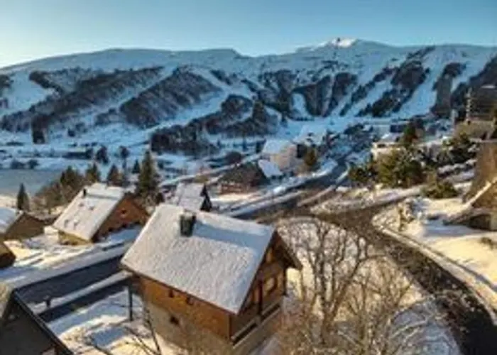 Appartement Moderne Rénové Aux Pieds Des Pistes à - Fr-1-814-122