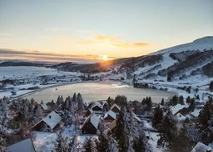 Moderne Rénové Aux Pieds Des Pistes à - Fr-1-814-122 * Super-Besse